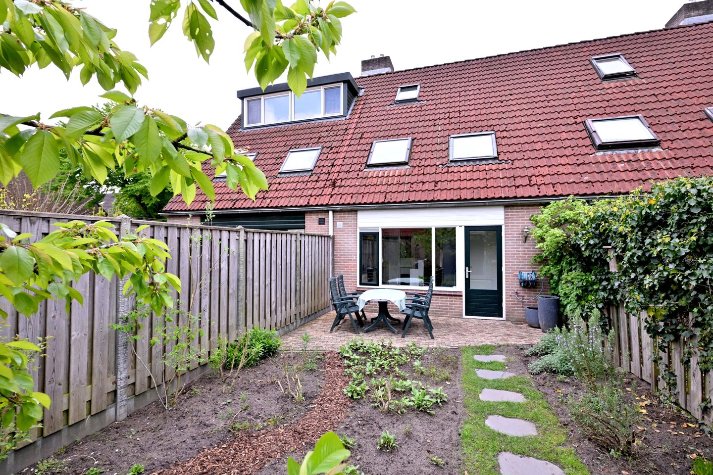 Foto 34 van Veldhommel 72