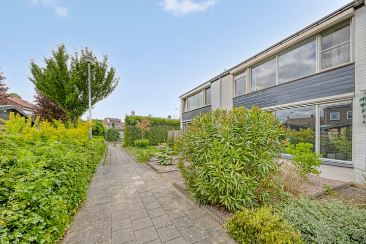 Foto 6 van Deurvorststraat 3