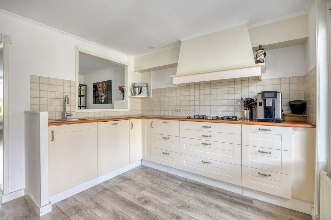 Foto 16 van Deurvorststraat 3