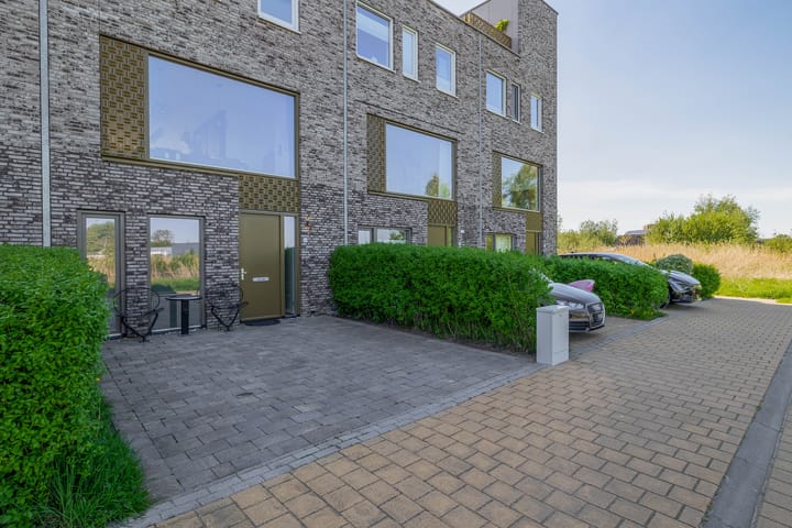 Foto 10 van Flamingokade 64