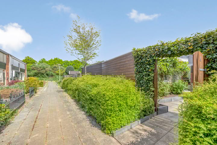 Foto 34 van Deurvorststraat 3