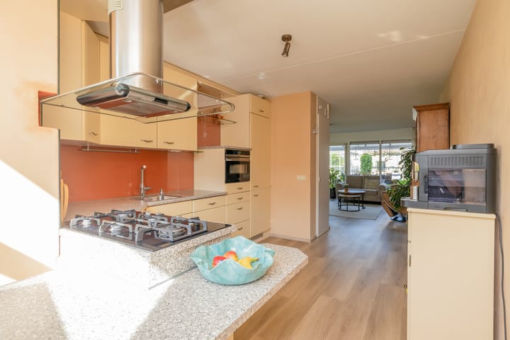 Foto 19 van Anne Vondelingplantsoen 18