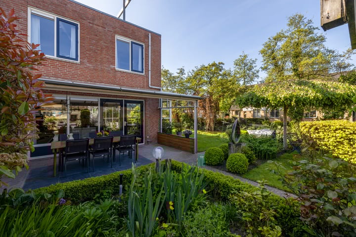 Foto 33 van Anne Vondelingplantsoen 18