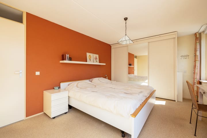 Foto 39 van Anne Vondelingplantsoen 18