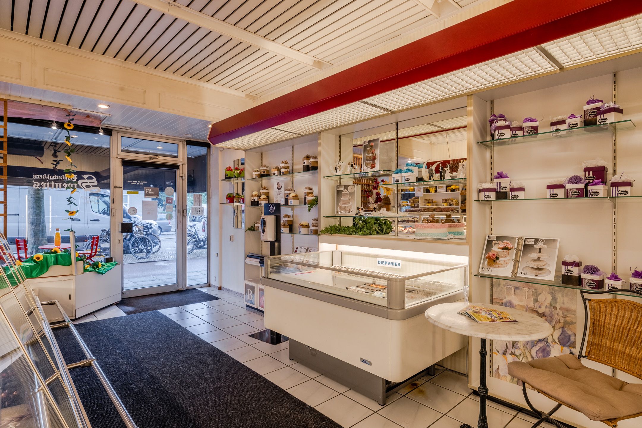 Foto 60 van Amsterdamsestraatweg 585