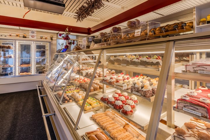 Photo 69 of Amsterdamsestraatweg 585