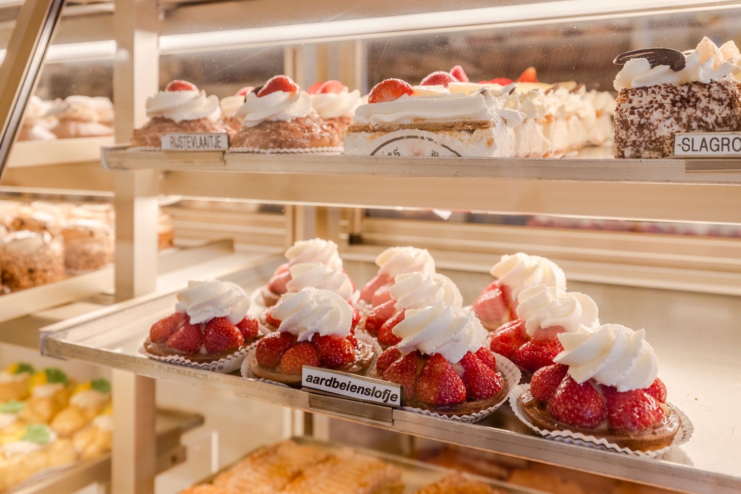 Foto 70 van Amsterdamsestraatweg 585