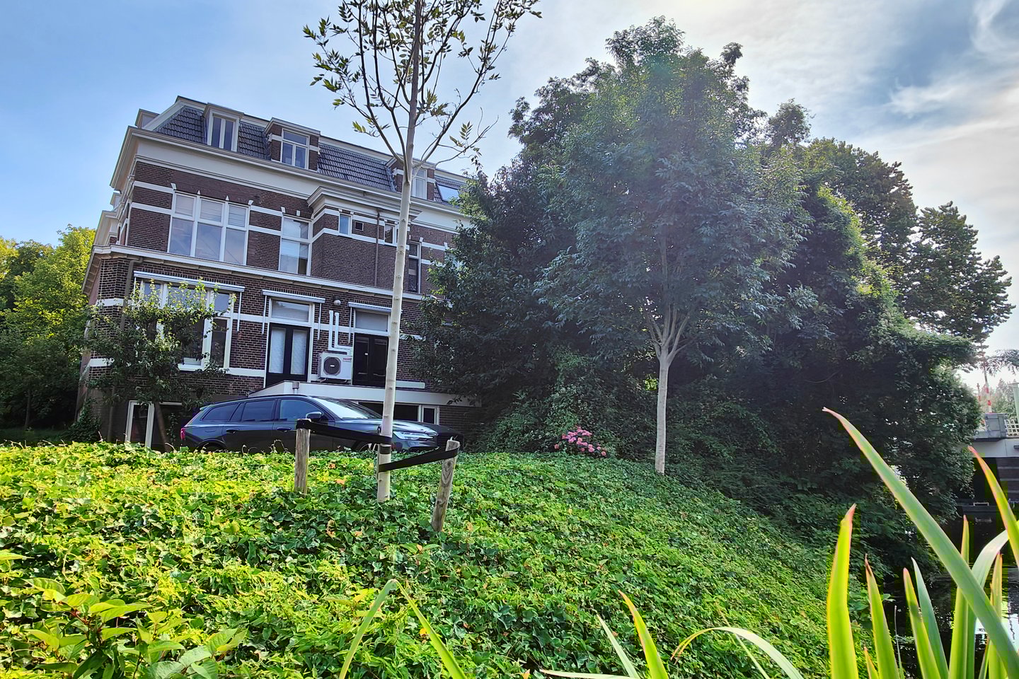 Bekijk foto 3 van Emmaplein 2
