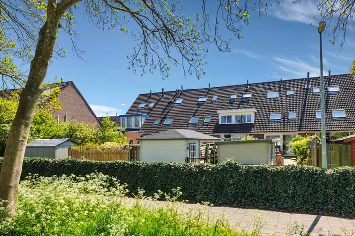 Foto 23 van Schrijnwerkerstraat 77