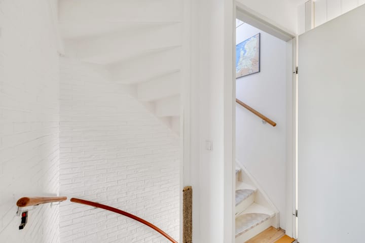 Foto 40 van Schrijnwerkerstraat 77