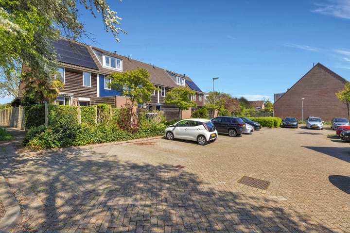 Foto 44 van Schrijnwerkerstraat 77