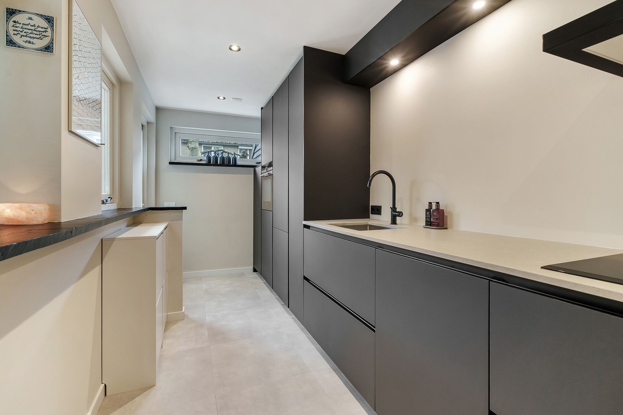 Foto 12 van Vondelstraat 11