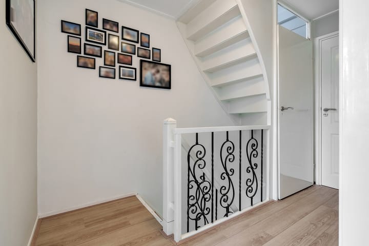 Photo 16 of Vondelstraat 11