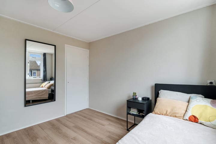 Photo 19 of Vondelstraat 11