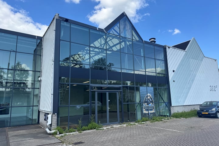 Hoorn 316, Alphen aan den Rijn