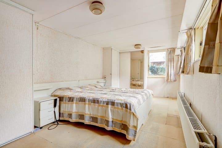 Photo 16 of Van Foreestweg 25