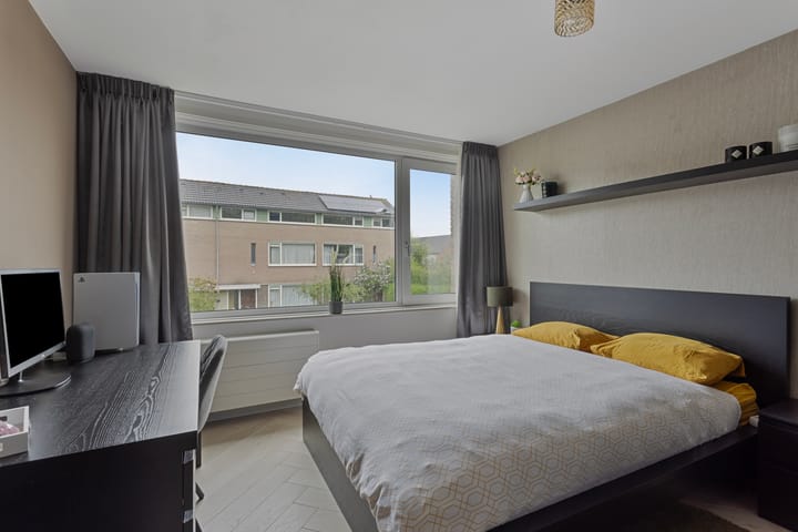 Photo 6 of Leeuwenbeklaan 8