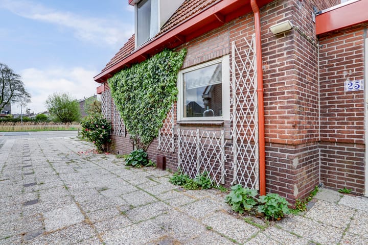 Photo 27 of Van Foreestweg 25