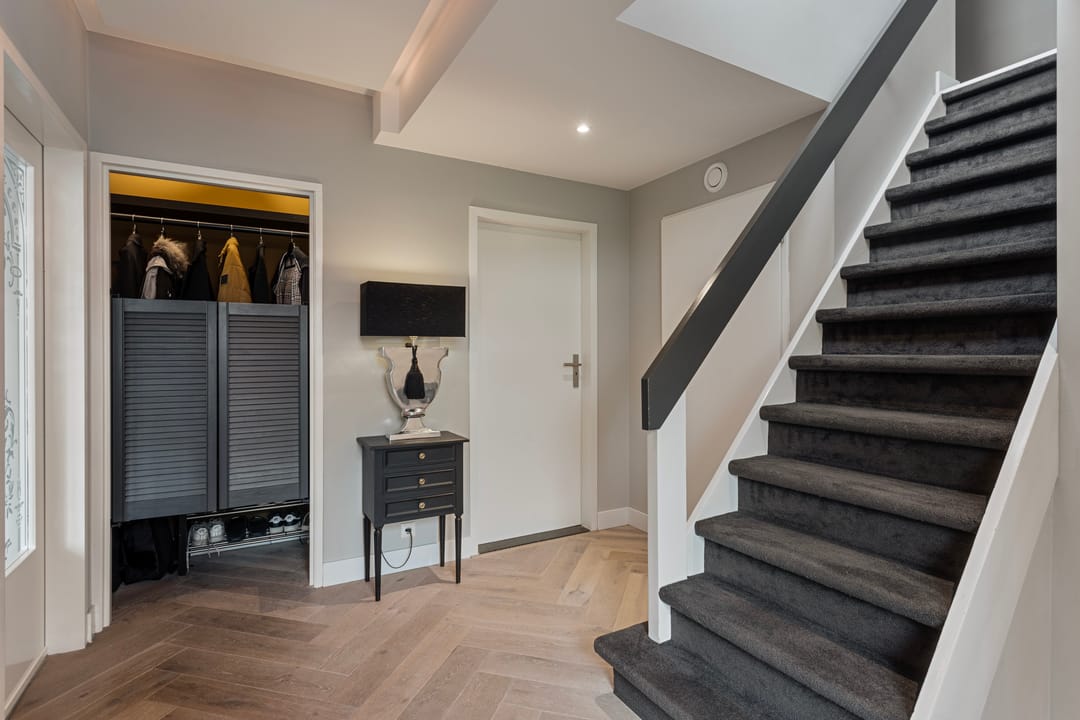 Photo 11 of Leeuwenbeklaan 8