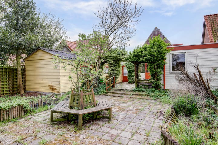 Photo 32 of Van Foreestweg 25