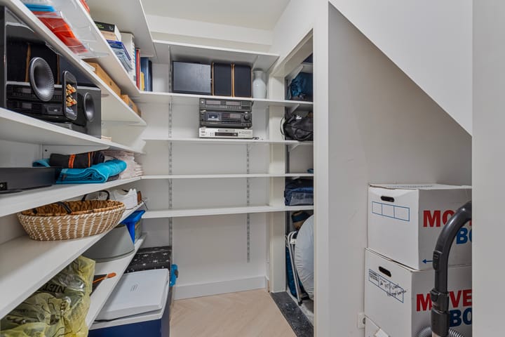 Photo 26 of Leeuwenbeklaan 8