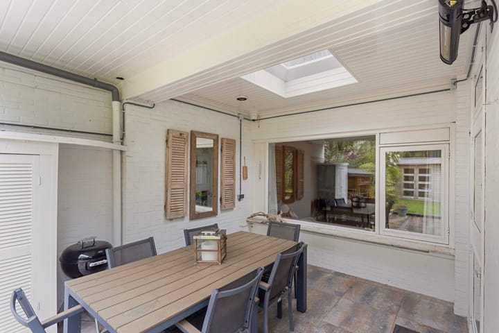 Photo 35 of Leeuwenbeklaan 8