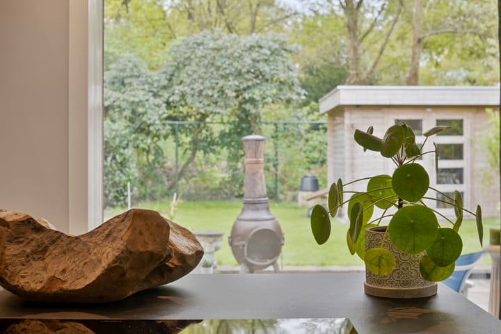 Photo 38 of Leeuwenbeklaan 8