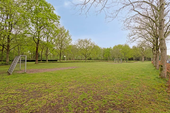 Foto 40 van Leeuwenbeklaan 8