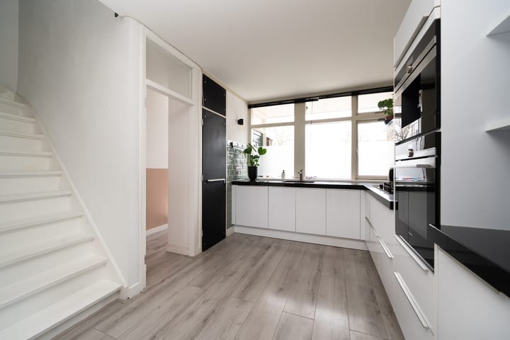 Foto 17 van Platostraat 244