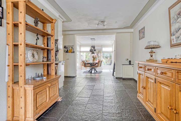 Foto 10 van Roerstraat 95