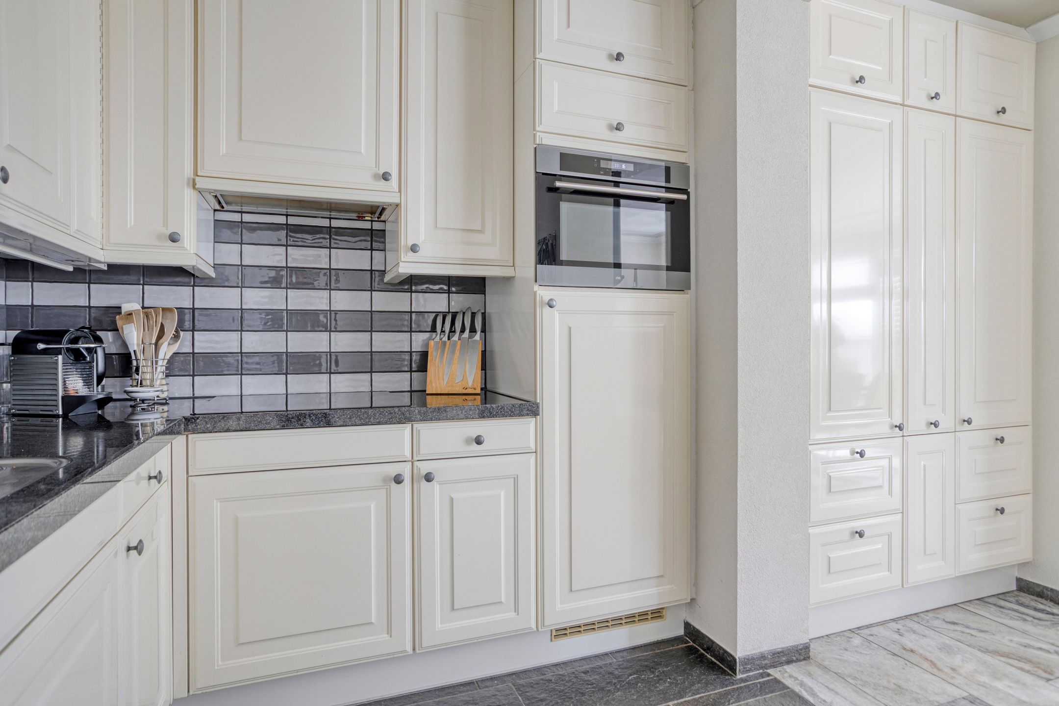 Foto 15 van Roerstraat 95