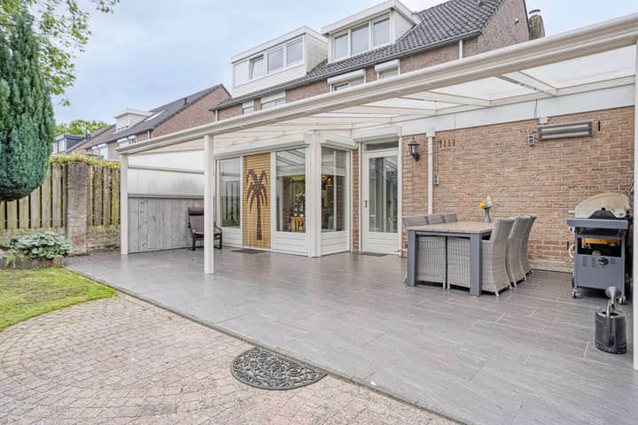 Foto 30 van Roerstraat 95