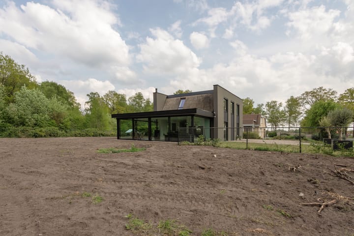 Foto 60 van Oirschotsebaan 55