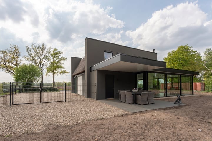 Foto 55 van Oirschotsebaan 55