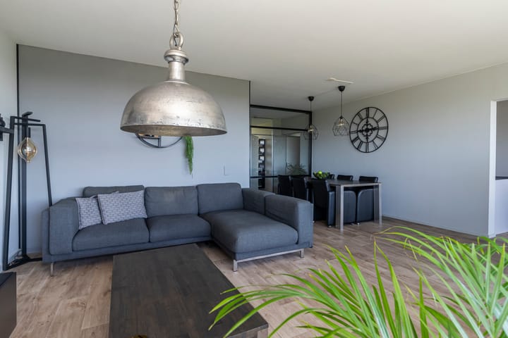 Photo 12 of Aart van der Leeuwlaan 154