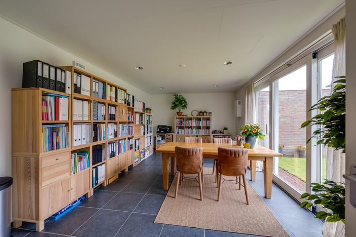 Foto 27 van Van Heeswijkstraat 64