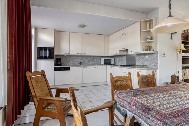 Foto 12 van Lambertijnenlaan 31