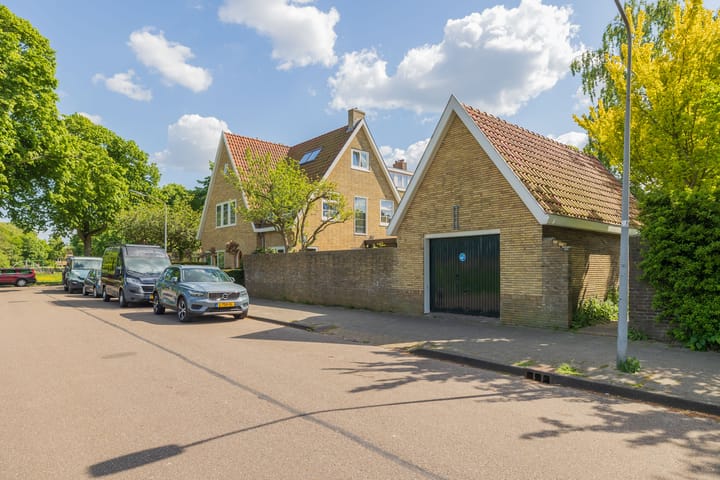 Foto 1 van Van Dortstraat 90