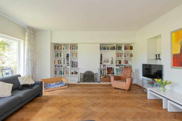 Foto 10 van Van Dortstraat 90