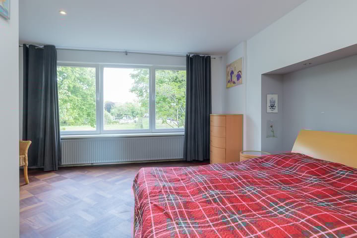 Foto 34 van Van Dortstraat 90