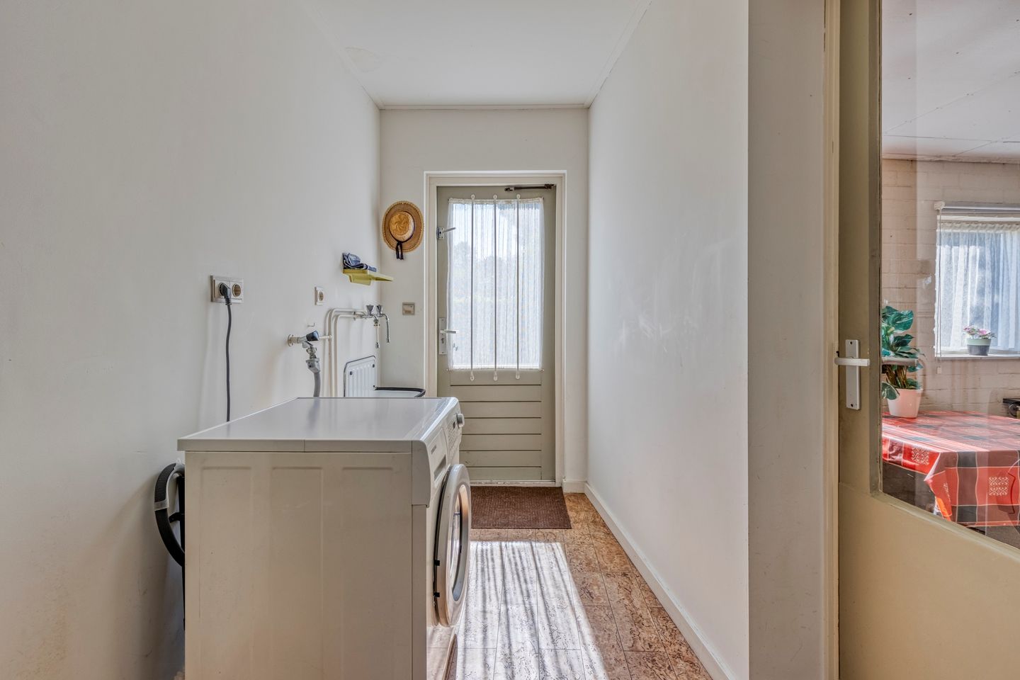 Foto 25 van Middenwal 13