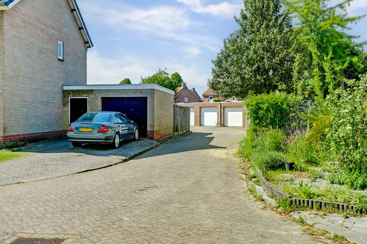 Foto 38 van Kerkstraat 15