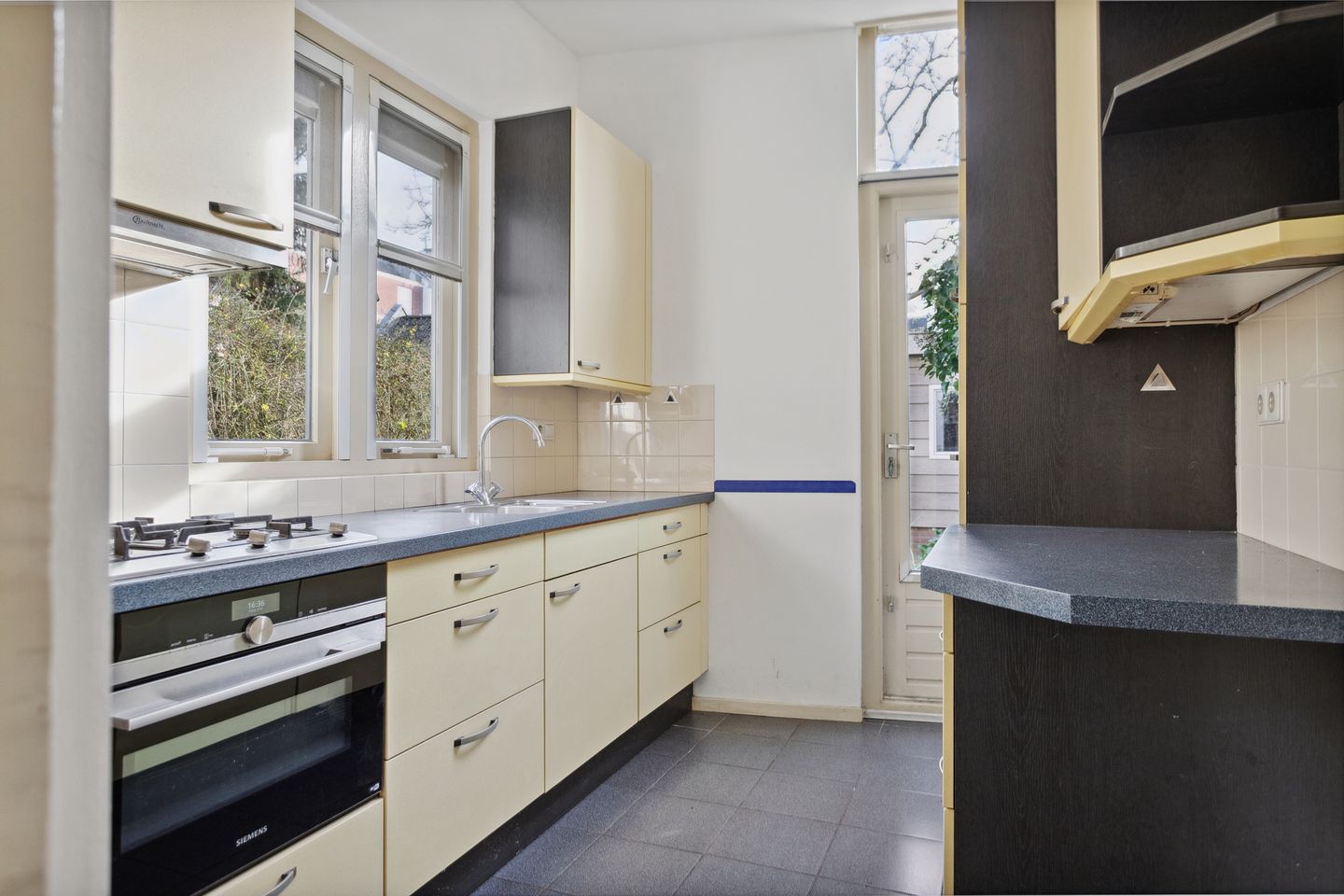 Foto 14 van Bouwstraat 69