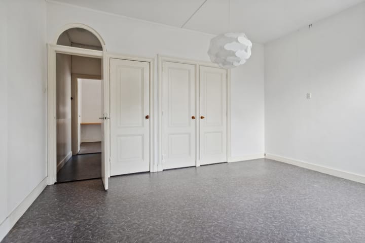 Foto 18 van Bouwstraat 69