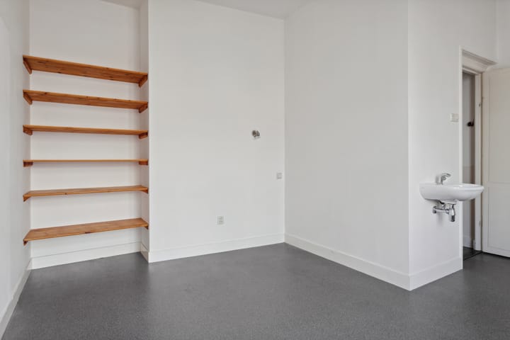 Foto 25 van Bouwstraat 69