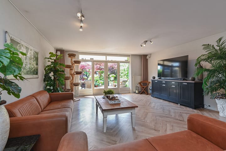 Foto 2 van Sieraadlaan 45