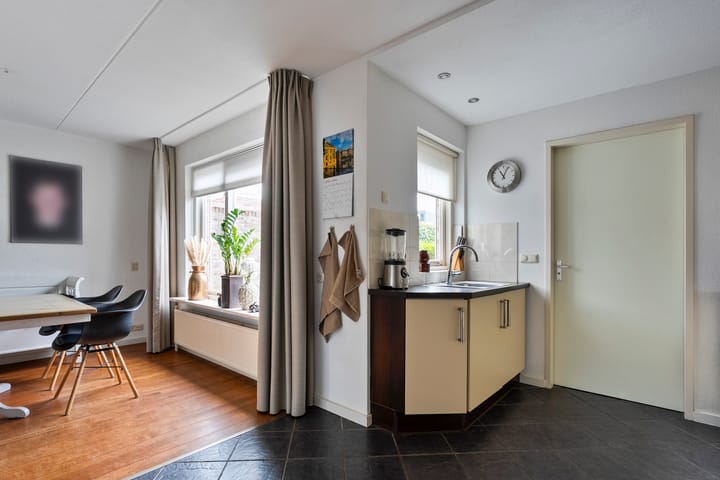 Foto 12 van Fluitekruid 14