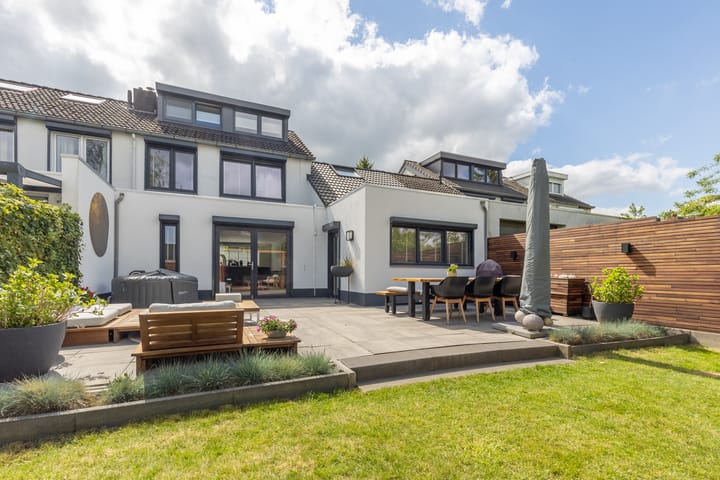 Foto 25 van Jupiterstraat 86