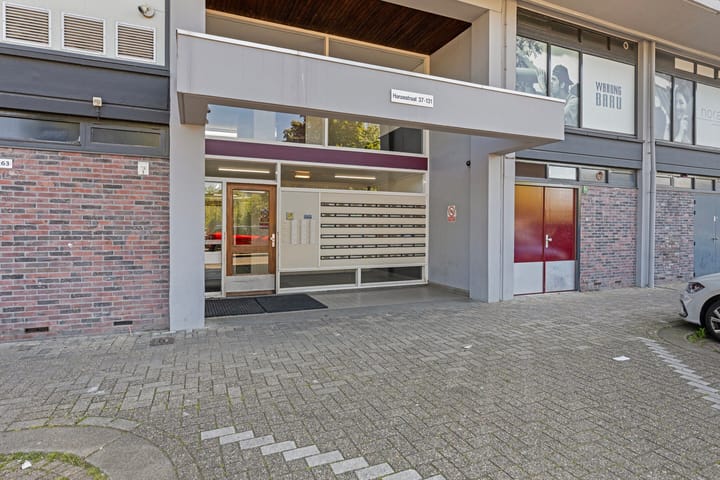 Foto 2 van Hanzestraat 67