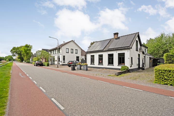 Foto 2 van Rheezerend 178